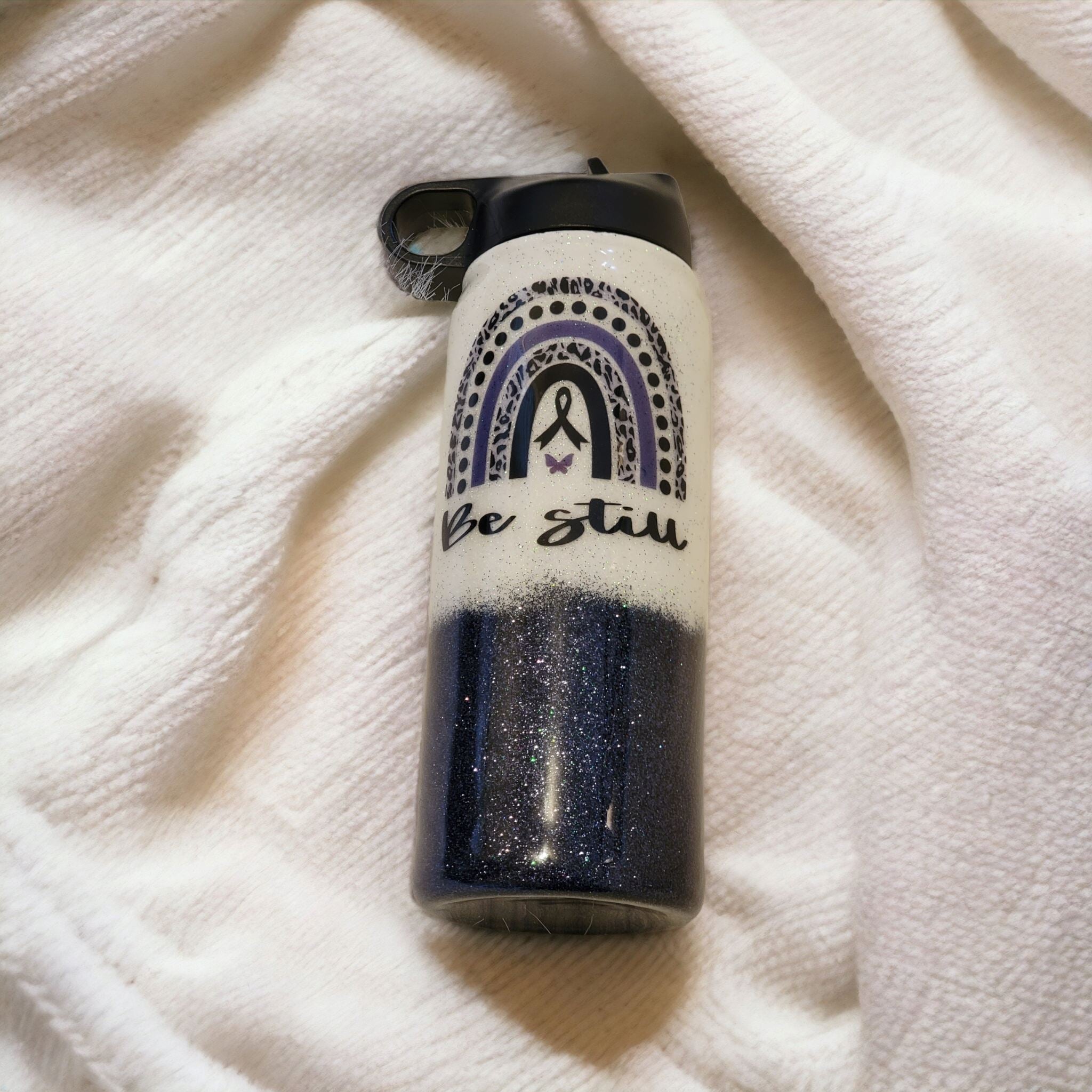 18oz hydro sports bottle [great for back to school] Gravesfamilycreations