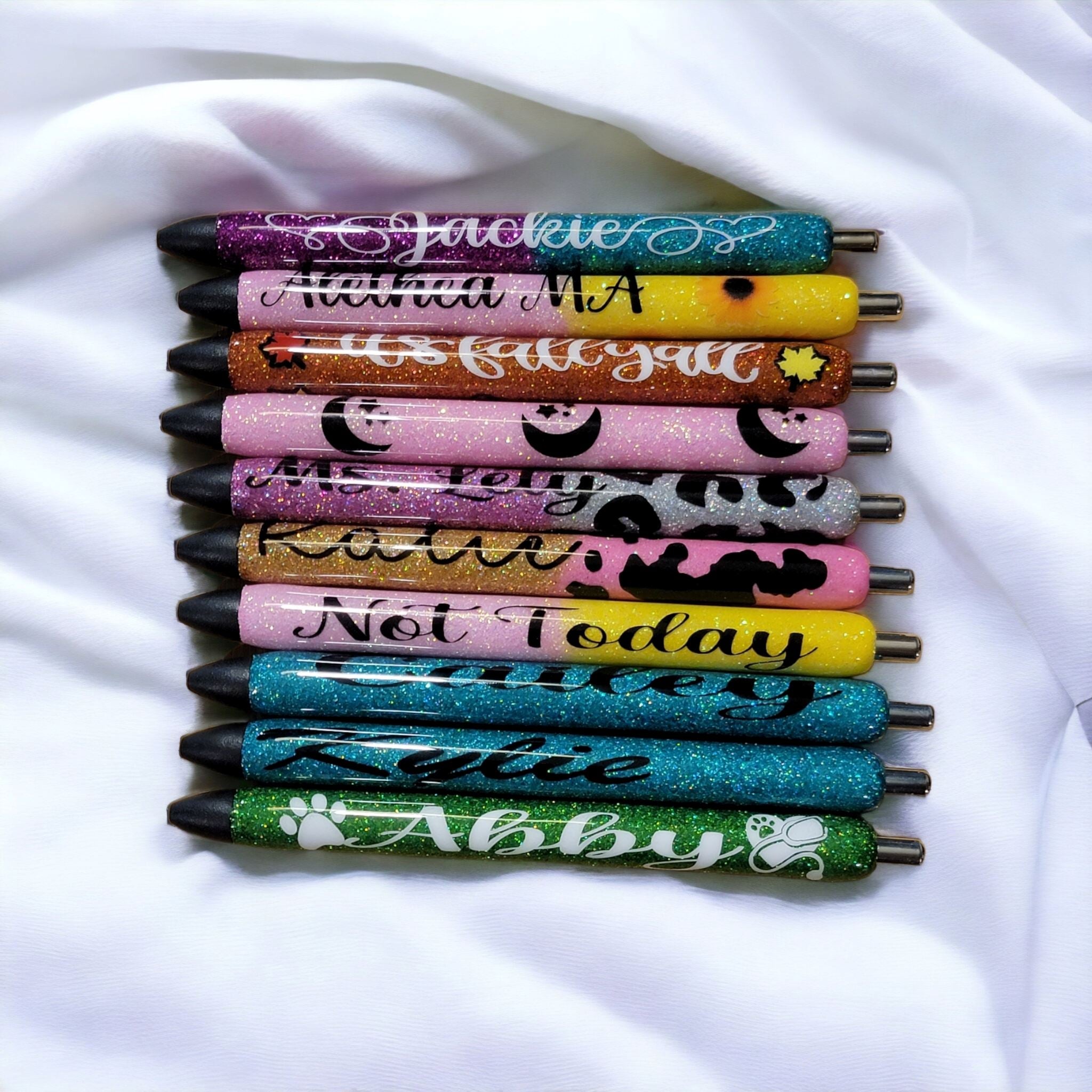 custom glitter pens great for any accasion Gravesfamilycreations